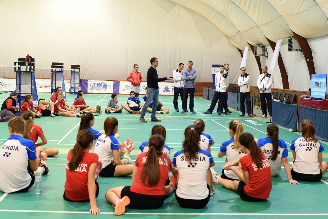 Edukacija u nacionalnom  badminton centru
